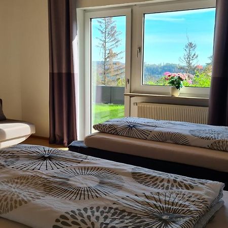 Moderne Ferienwohnung Mit Eigenem Garten Und Traumhaften Blick Wilhelmsthal Luaran gambar